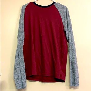 Old Navy Men’s long sleeve